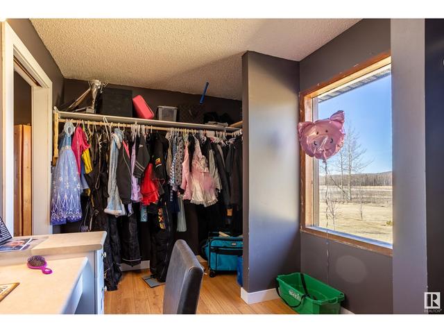 56107 Hwy 32, House detached with 3 bedrooms, 2 bathrooms and null parking in Yellowhead County AB | Image 30