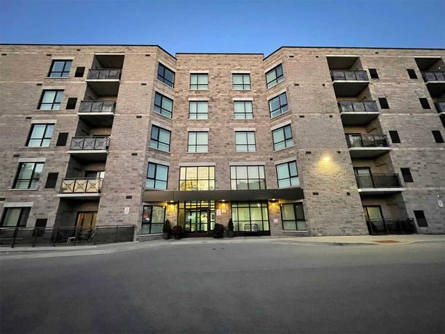 403 - 379 Scott St, Condo with 2 bedrooms, 2 bathrooms and 1 parking in St. Catharines ON | Image 12