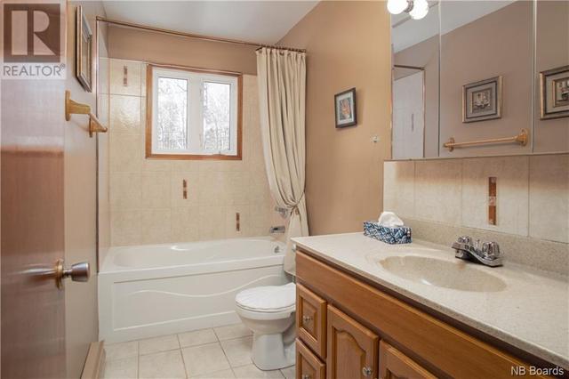 9 Glenwood Drive, House detached with 4 bedrooms, 2 bathrooms and null parking in Rothesay NB | Image 11