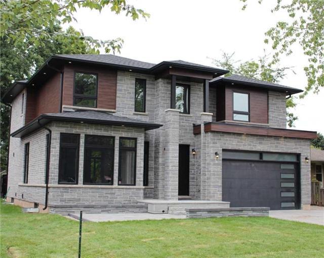 556 Warminster Dr, House detached with 4 bedrooms, 5 bathrooms and 4 parking in Oakville ON | Image 1