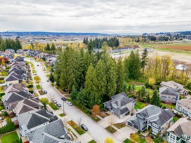 6127 163 Street, House detached with 4 bedrooms, 4 bathrooms and 5 parking in Surrey BC | Image 37
