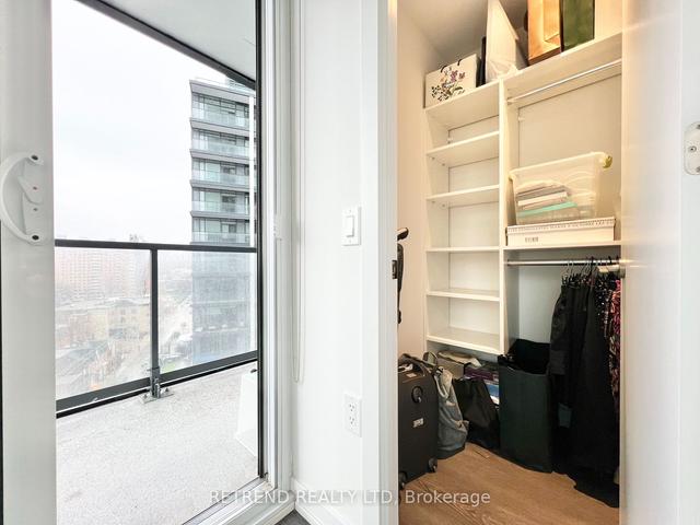 1013 - 50 Power St, Condo with 2 bedrooms, 2 bathrooms and 1 parking in Toronto ON | Image 7