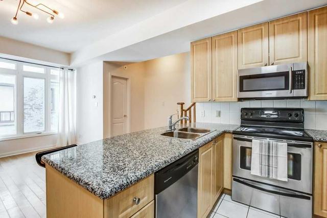 11 - 98 Carr St, Townhouse with 2 bedrooms, 2 bathrooms and 1 parking in Toronto ON | Image 22