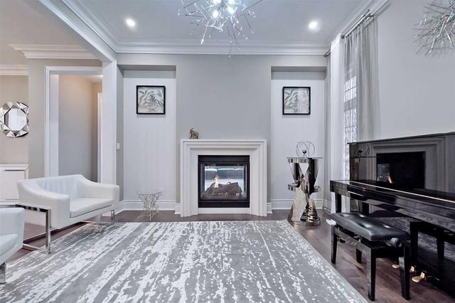 99 Abner Miles Dr, House detached with 5 bedrooms, 6 bathrooms and 4 parking in Vaughan ON | Image 12