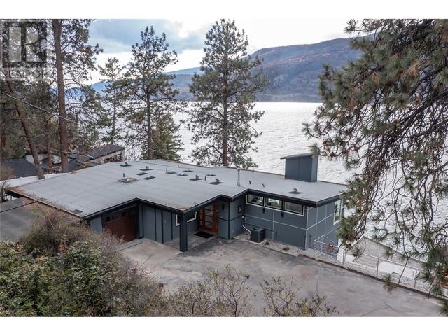 2396 Dubbin Road, House detached with 4 bedrooms, 2 bathrooms and 6 parking in Kelowna BC | Image 27