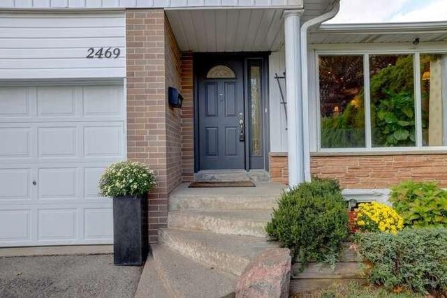 2469 Glamworth Cres, House semidetached with 4 bedrooms, 2 bathrooms and 3 parking in Mississauga ON | Image 12