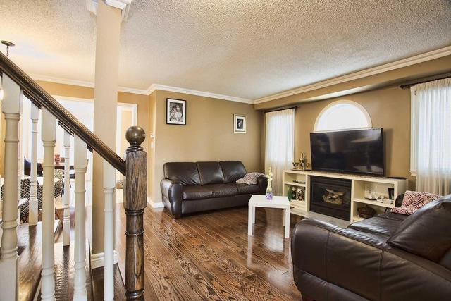 104 Melia Lane, House detached with 3 bedrooms, 4 bathrooms and 2 parking in Vaughan ON | Image 5