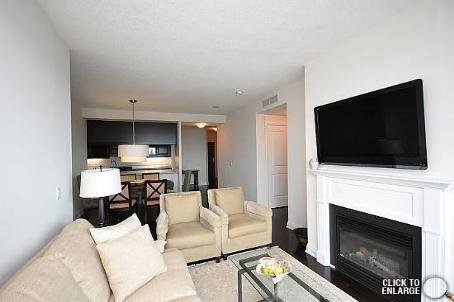 lph12 - 1055 Southdown Rd, Condo with 2 bedrooms, 2 bathrooms and 2 parking in Mississauga ON | Image 2
