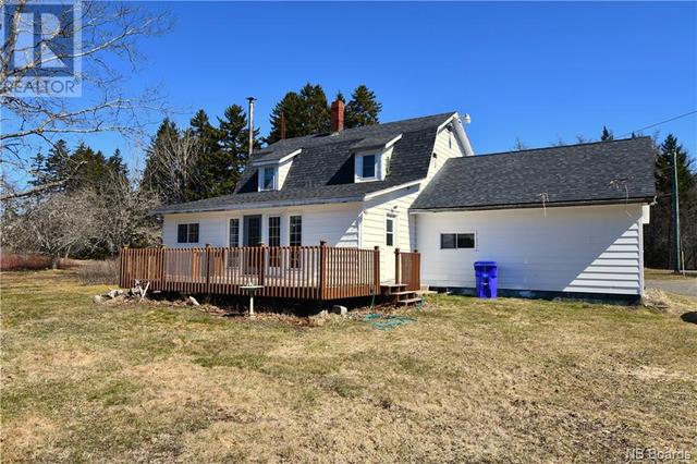 100 Herring Cove, House detached with 3 bedrooms, 2 bathrooms and null parking in Campobello Island NB | Image 1