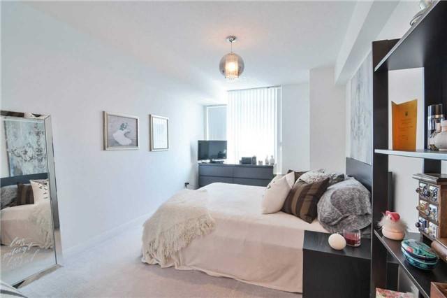 1003 - 215 Sherway Gardens Rd, Condo with 2 bedrooms, 2 bathrooms and 1 parking in Toronto ON | Image 7