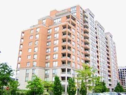 lph16 - 29 Northern Heights Dr, Condo with 2 bedrooms, 2 bathrooms and 1 parking in Richmond Hill ON | Image 1