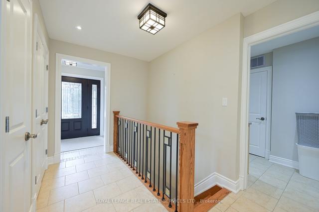 157 Westdale Rd, House detached with 3 bedrooms, 3 bathrooms and 5 parking in Oakville ON | Image 9