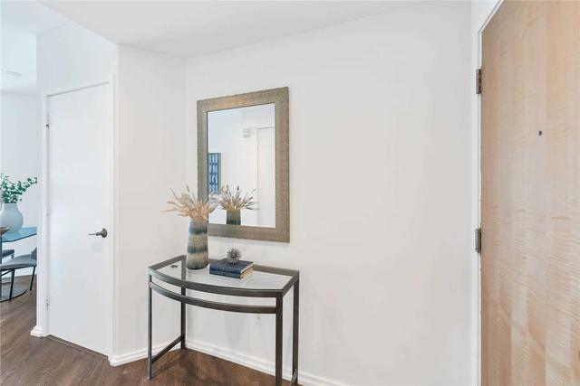 809 - 45 Charles St E, Condo with 1 bedrooms, 2 bathrooms and 0 parking in Toronto ON | Image 19