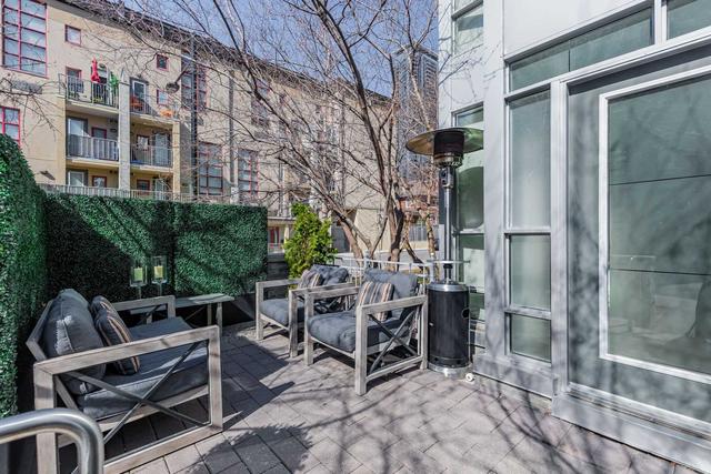l 102 - 150 Homewood Ave, Townhouse with 2 bedrooms, 2 bathrooms and 1 parking in Toronto ON | Image 18