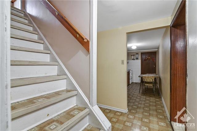 455 Dovercourt Avenue, House detached with 4 bedrooms, 2 bathrooms and 3 parking in Ottawa ON | Image 21