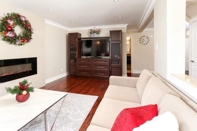 1740 Rowntree Crt, House detached with 4 bedrooms, 4 bathrooms and 6 parking in Mississauga ON | Image 27