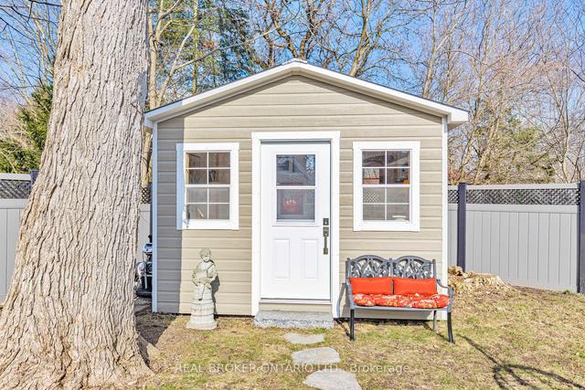 320 Farquhar St, House detached with 3 bedrooms, 3 bathrooms and 6 parking in Gravenhurst ON | Image 14