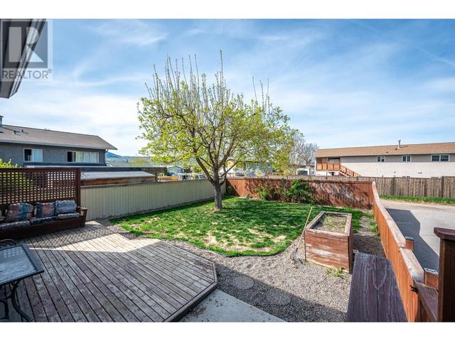 1209 36 Avenue, House detached with 3 bedrooms, 2 bathrooms and 2 parking in Vernon BC | Image 21