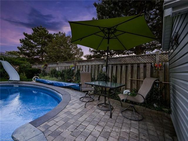 16 Normandy Pl, House detached with 4 bedrooms, 4 bathrooms and 6 parking in Brampton ON | Image 31