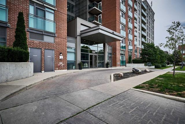 402 - 120 Dallimore Circ, Condo with 1 bedrooms, 2 bathrooms and 1 parking in Toronto ON | Image 12