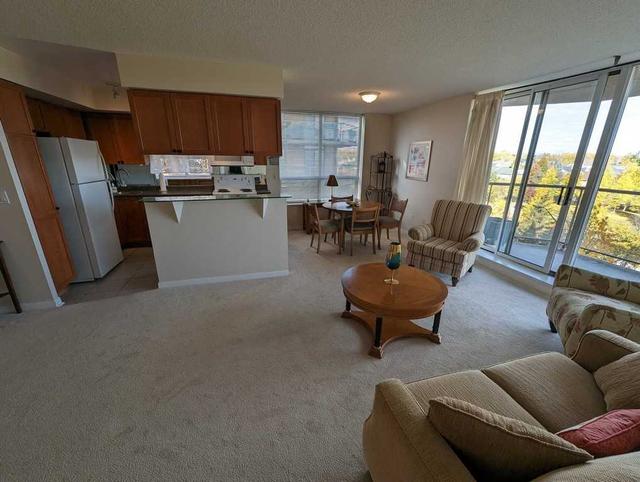 510 - 1140 Parkwest Pl, Condo with 2 bedrooms, 2 bathrooms and 2 parking in Mississauga ON | Image 6