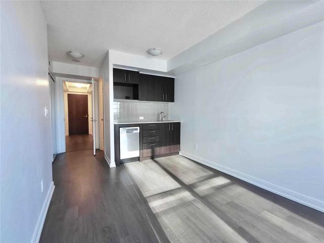 2411 - 255 Village Green Sq, Condo with 2 bedrooms, 2 bathrooms and 1 parking in Toronto ON | Image 2