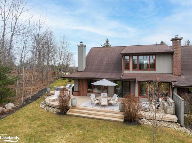 2 Donald Drive, House attached with 2 bedrooms, 3 bathrooms and 3 parking in Muskoka Lakes ON | Image 26
