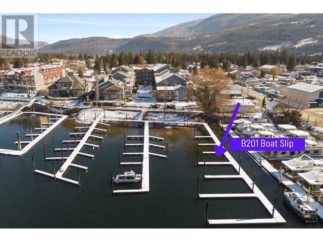 b201 - 1118 Riverside Avenue, Condo with 2 bedrooms, 2 bathrooms and null parking in Sicamous BC | Image 4