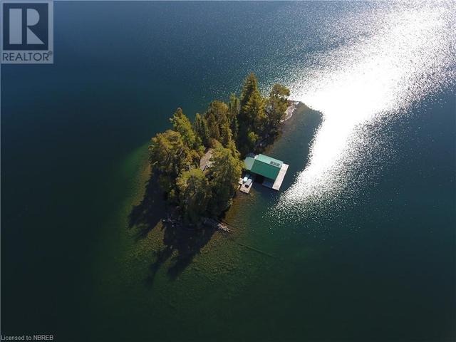 944 - 4 Lake Temagami, House detached with 2 bedrooms, 0 bathrooms and null parking in Temagami ON | Image 9