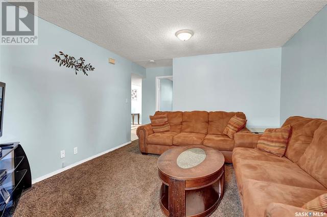 1147 Montgomery Street, House detached with 3 bedrooms, 2 bathrooms and null parking in Moose Jaw SK | Image 22