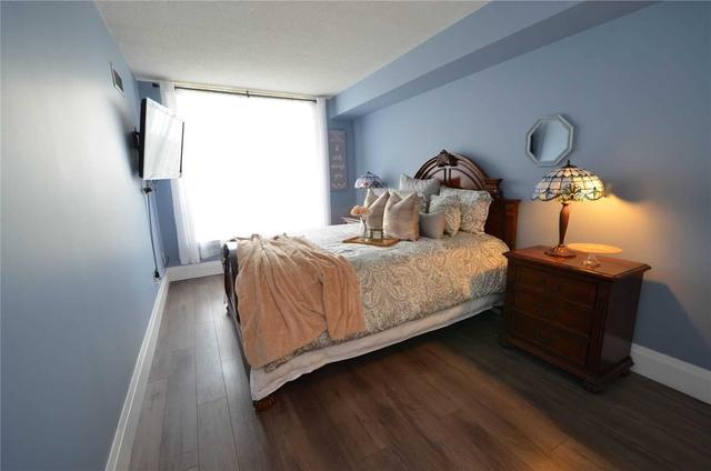 1001 - 711 Rossland Rd E, Condo with 1 bedrooms, 2 bathrooms and 2 parking in Whitby ON | Image 11
