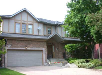 8 Thamesford Crt, House detached with 4 bedrooms, 8 bathrooms and 4 parking in Toronto ON | Image 1
