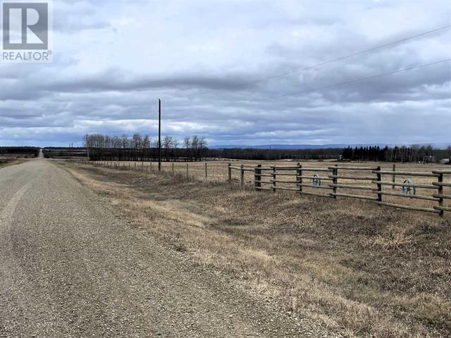53066 Twp Rd 864, Home with 3 bedrooms, 2 bathrooms and 20 parking in Clear Hills AB | Image 46