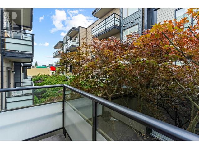 7777 Royal Oak Avenue, Condo with 2 bedrooms, 3 bathrooms and 1 parking in Burnaby BC | Image 6