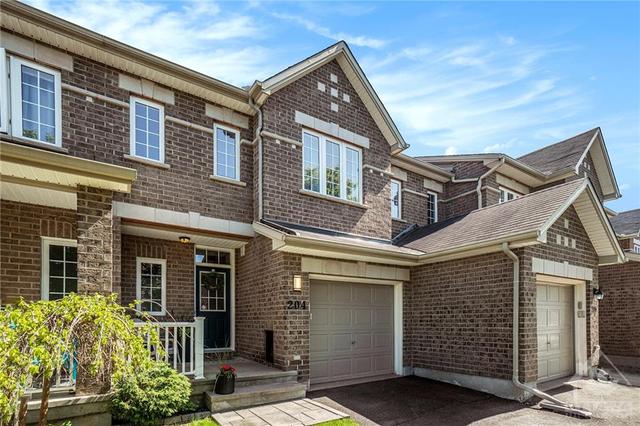204 Bookton Place, Townhouse with 3 bedrooms, 3 bathrooms and 3 parking in Ottawa ON | Image 3