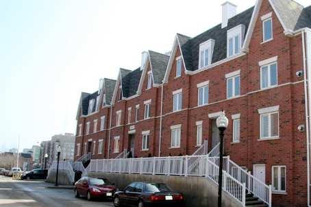 th820 - 12 Sudbury St, Townhouse with 3 bedrooms, 2 bathrooms and 1 parking in Toronto ON | Image 1