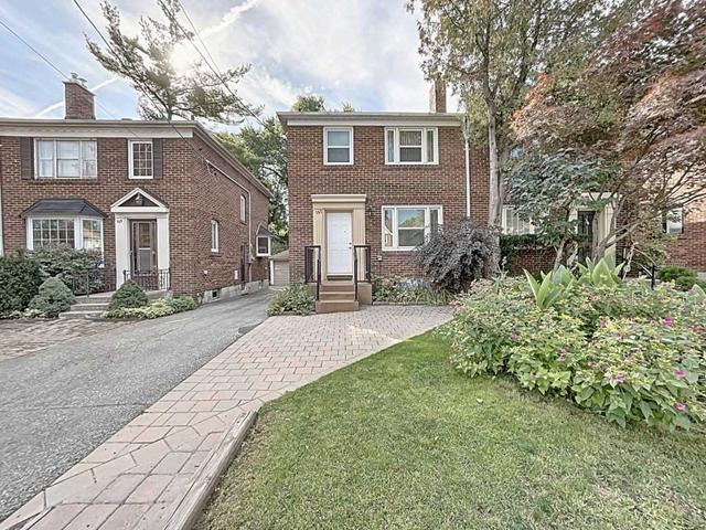 767 Eglinton Ave E, House semidetached with 3 bedrooms, 2 bathrooms and 4 parking in Toronto ON | Card Image