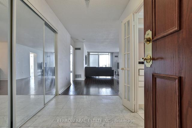 402 - 168 Bonis Ave, Condo with 2 bedrooms, 2 bathrooms and 1 parking in Toronto ON | Image 5