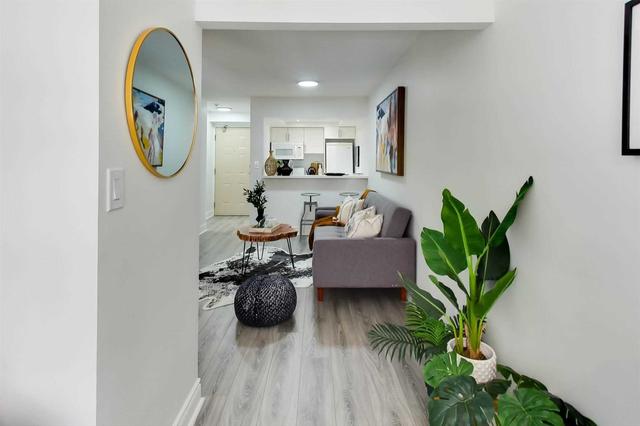 414 - 222 The Esplanade Ave, Condo with 1 bedrooms, 1 bathrooms and 0 parking in Toronto ON | Image 28