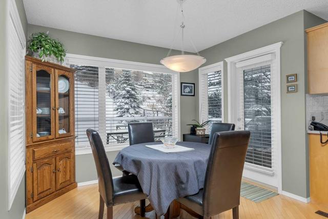 3119 Signal Hill Drive Sw, House detached with 3 bedrooms, 3 bathrooms and 4 parking in Calgary AB | Image 14