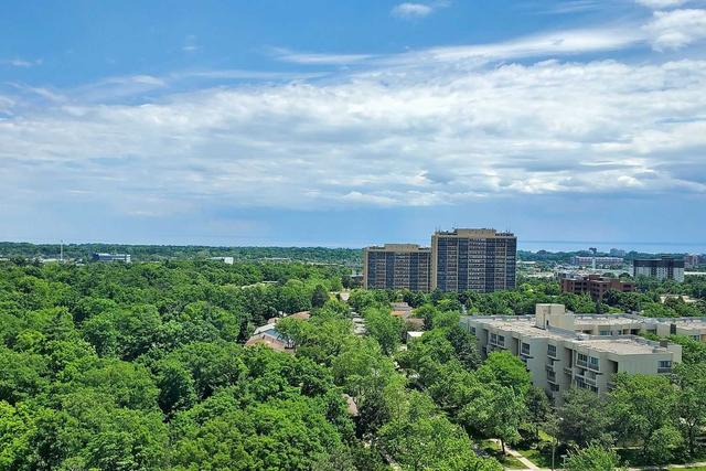 1403 - 1359 White Oaks Blvd, Condo with 3 bedrooms, 2 bathrooms and 1 parking in Oakville ON | Image 27