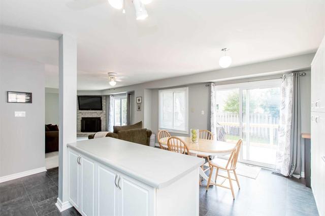 507 Grove St E, House detached with 4 bedrooms, 3 bathrooms and 4 parking in Barrie ON | Image 8