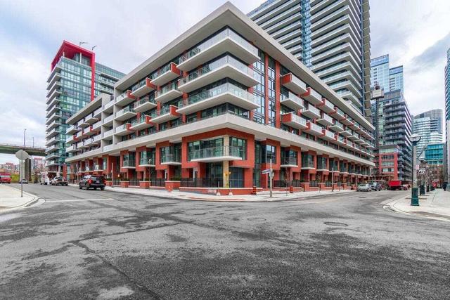 521 - 38 Iannuzzi St, Condo with 2 bedrooms, 2 bathrooms and 1 parking in Toronto ON | Image 1