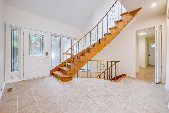 40 Elgin St, House detached with 5 bedrooms, 3 bathrooms and 6 parking in Markham ON | Image 12
