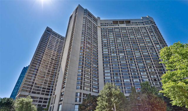 2435 - 33 Harbour Sq W, Condo with 1 bedrooms, 1 bathrooms and 1 parking in Toronto ON | Image 12
