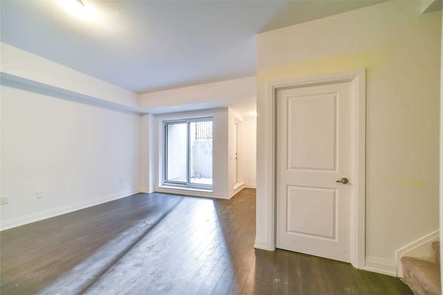 d802 - 5289 Highway 7 Blvd, Townhouse with 3 bedrooms, 3 bathrooms and 1 parking in Vaughan ON | Image 32