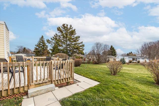 11 Cabot Crt, House detached with 2 bedrooms, 2 bathrooms and 2 parking in Clarington ON | Image 15
