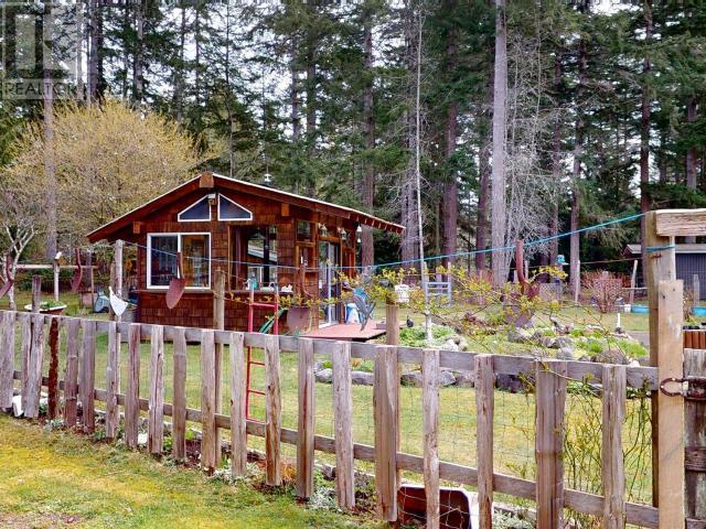 9537 Nassichuk Road, House detached with 4 bedrooms, 2 bathrooms and 8 parking in Powell River C BC | Image 81