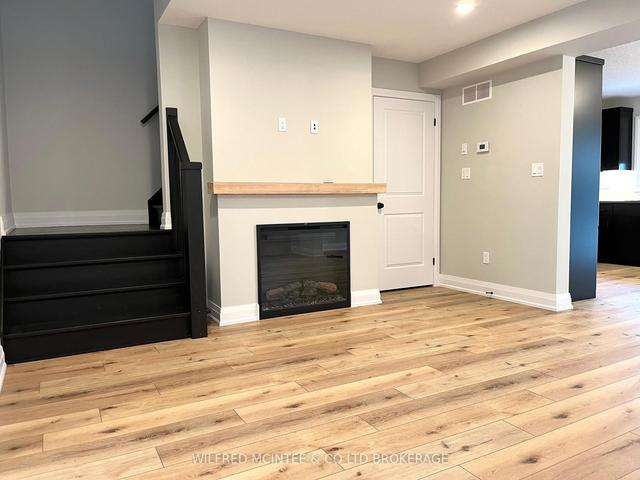 123 Second St, House semidetached with 3 bedrooms, 3 bathrooms and 3 parking in Brockton ON | Image 15