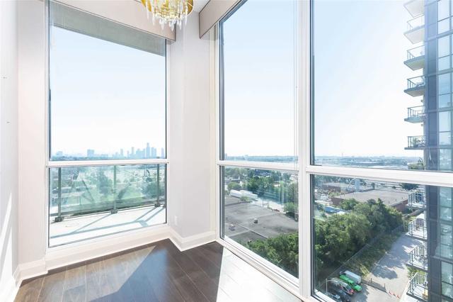 1219 - 1185 The Queensway Ave, Condo with 2 bedrooms, 2 bathrooms and 2 parking in Toronto ON | Image 4